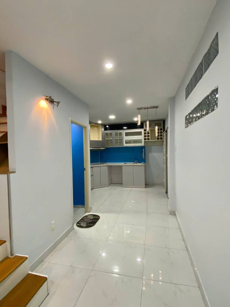Bán nhà ngõ 20 Trần Kim Xuyến, Cầu Giấy, 78m2, 30 tỷ